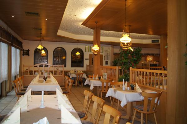 Hotel Fasold Sulzfeld  エクステリア 写真
