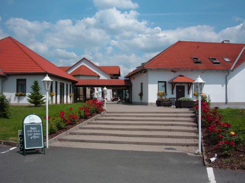 Hotel Fasold Sulzfeld  エクステリア 写真