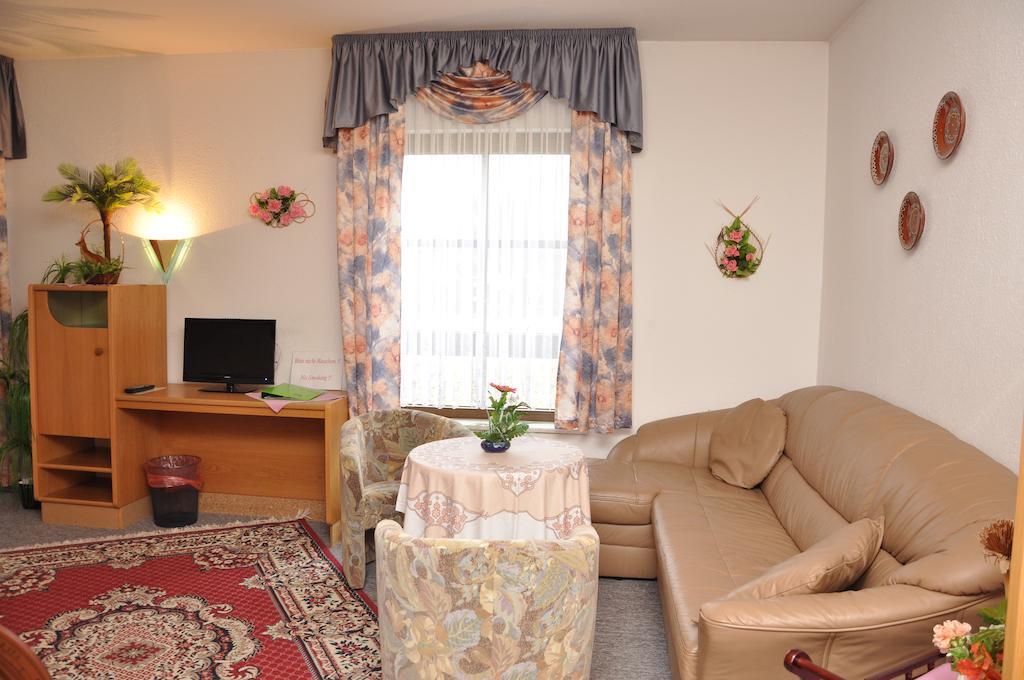 Hotel Fasold Sulzfeld  部屋 写真